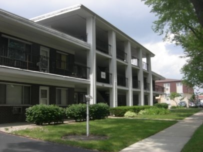 2128 N Elmwood Avenue, exterior
